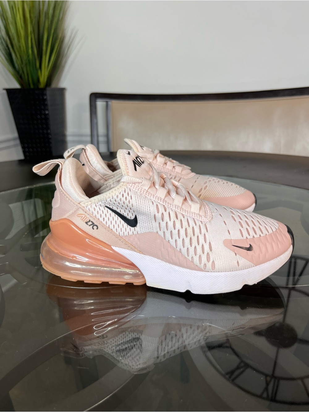 Nike Air Max 270 Low Light
Soft Pink Women's Sz 6